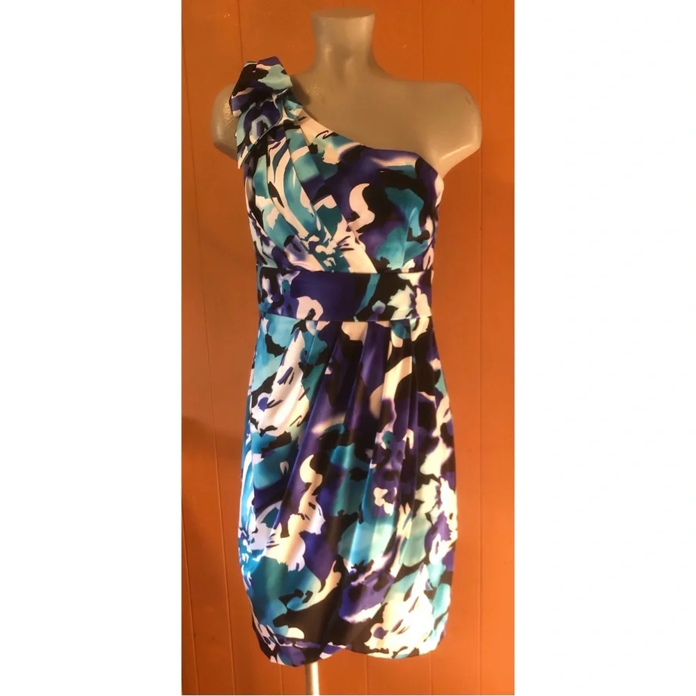 Bisou Bisou One Shoulder Floral Dress 10 - Picture 1 of 9